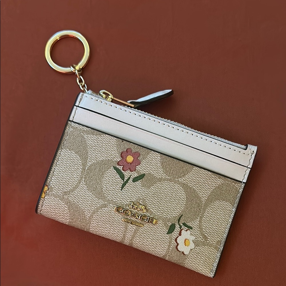 Coach Skinny ID case Keychain Wallet